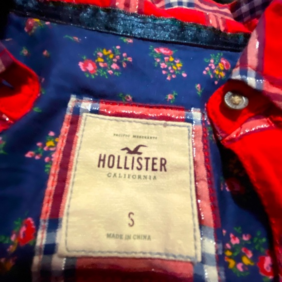 Hollister Red and Black Plaid Button Down Shirt - Picture 4 of 4
